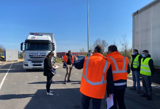 Geiq transport en Auvergne Rhône-Alpes : favoriser l'insertion des personnes éloignées du marché du travail grâce à l'alternance.